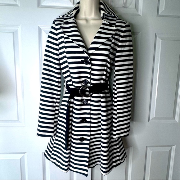 Forever 21 Stripped Black & White Jacket - S/P - Picture 1 of 8
